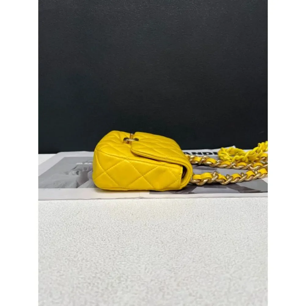 Chanel Women Pre-Loved Bag Brand New Condition